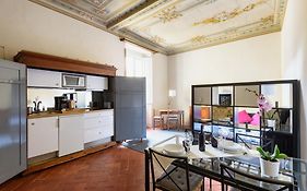 Servi Apartment